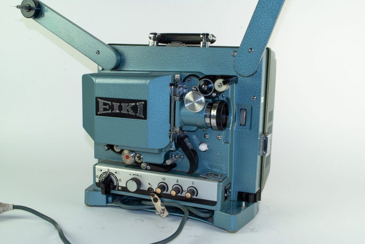 Eiki RT-2 (16mm film – with optical an magnetic sound) – Van Eck Video  Services