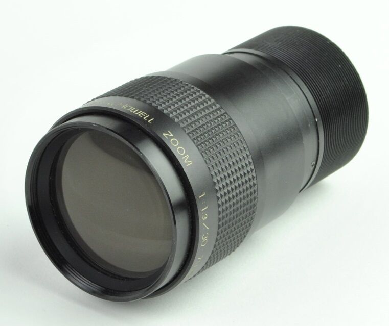 Objectief / Lens – Bell & Howell Zoom 1:1.3 / 30-70mm (LS