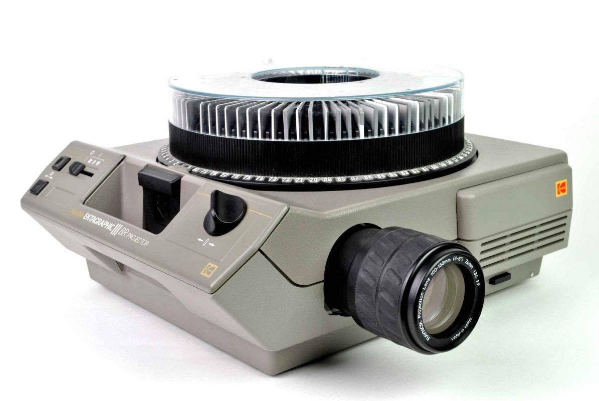 Kodak Ektagraphic III (slides 5x5cm) – Van Eck Video Services